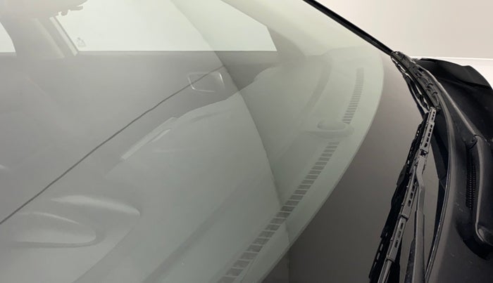 2022 Hyundai VENUE S 1.2, Petrol, Manual, 39,761 km, Front windshield - Minor spot on windshield