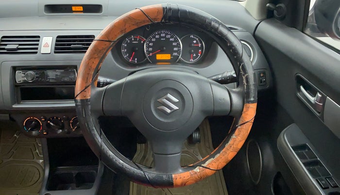 2010 Maruti Swift VXI, Petrol, Manual, 37,982 km, Steering Wheel Close Up
