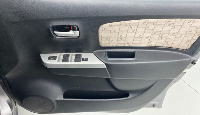 2016 Maruti Wagon R 1.0 VXI, Petrol, Manual, 80,882 km, Driver Side Door Panels Control