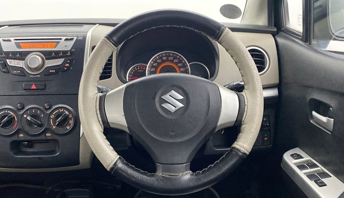 2016 Maruti Wagon R 1.0 VXI, Petrol, Manual, 80,882 km, Steering Wheel Close Up