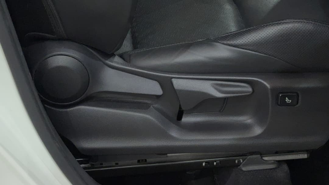 2021 Toyota C-HR Koba (2WD) Hybrid, Automatic, 63767 km, Drivers Side Adjustment Panel