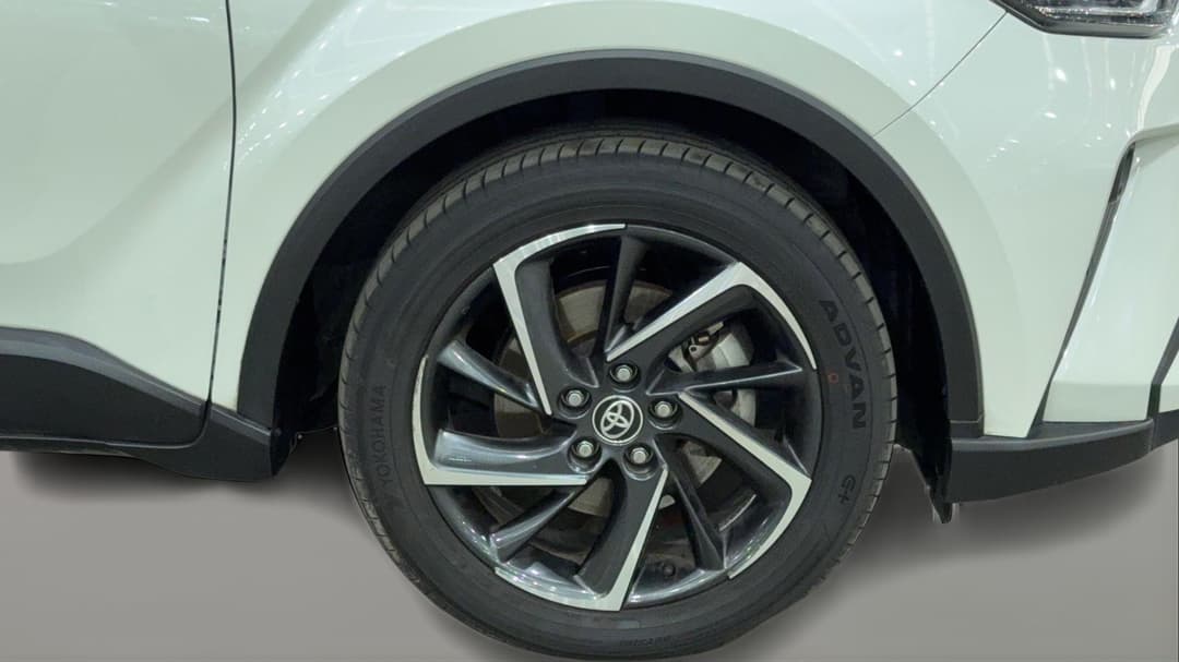 2021 Toyota C-HR Koba (2WD) Hybrid, Automatic, 63767 km, Right Front Wheel