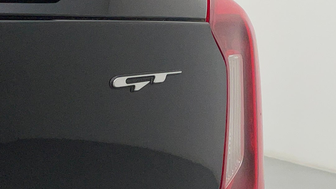 Badge (Boot Right Side)