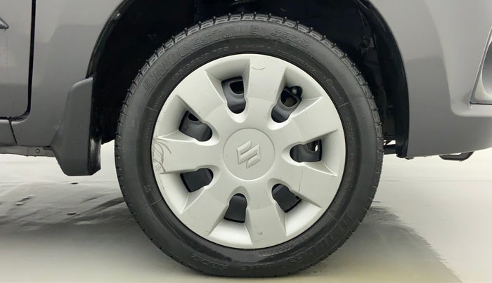 2018 Maruti Alto K10 VXI P, Petrol, Manual, 27,625 km, Right Front Wheel