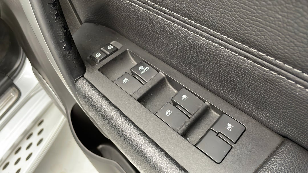 Drivers Side Door Panel Controls