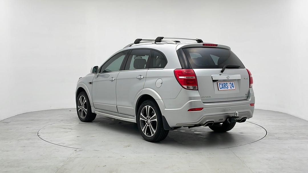 Left Back Diagonal (45- Degree) View