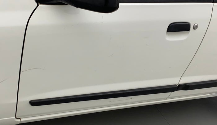 2011 Maruti Alto K10 VXI, Petrol, Manual, 56,518 km, Front passenger door - Minor scratches