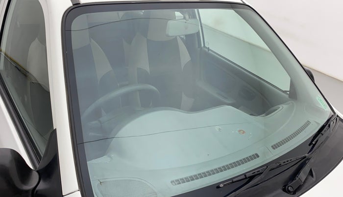 2011 Maruti Alto K10 VXI, Petrol, Manual, 56,518 km, Front windshield - Minor spot on windshield