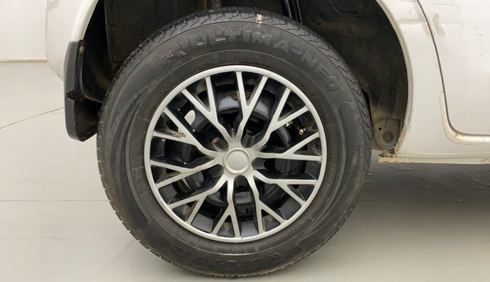 2018 Datsun Redi Go T (O), Petrol, Manual, 1,07,013 km, Right Rear Wheel