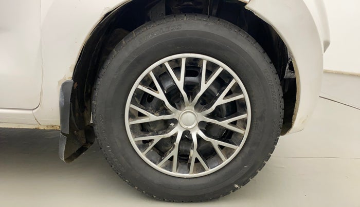 2018 Datsun Redi Go T (O), Petrol, Manual, 1,06,824 km, Right Front Wheel