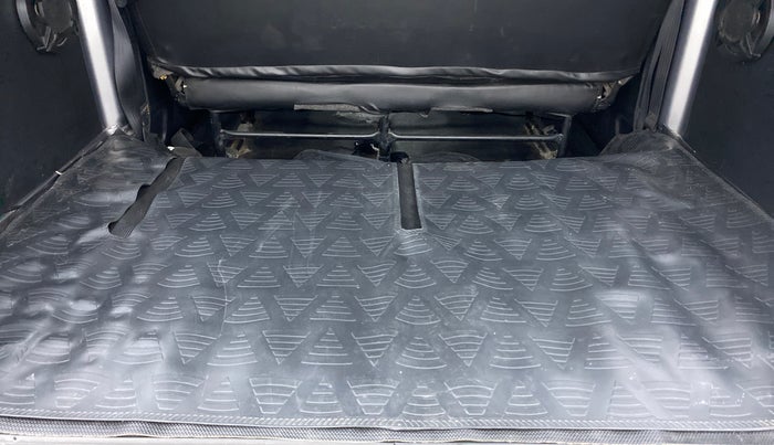2019 Maruti Eeco 5 STR WITH A/C+HTR, Petrol, Manual, 28,172 km, Boot Inside