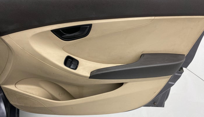 2016 Hyundai Eon ERA PLUS, Petrol, Manual, 24,831 km, Driver Side Door Panels Control