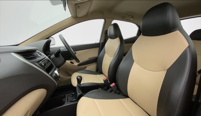 2016 Hyundai Eon ERA PLUS, Petrol, Manual, 24,831 km, Right Side Front Door Cabin