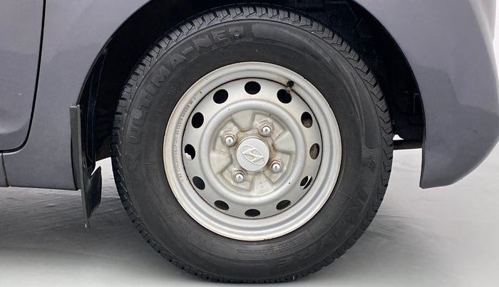2016 Hyundai Eon ERA PLUS, Petrol, Manual, 24,831 km, Right Front Wheel