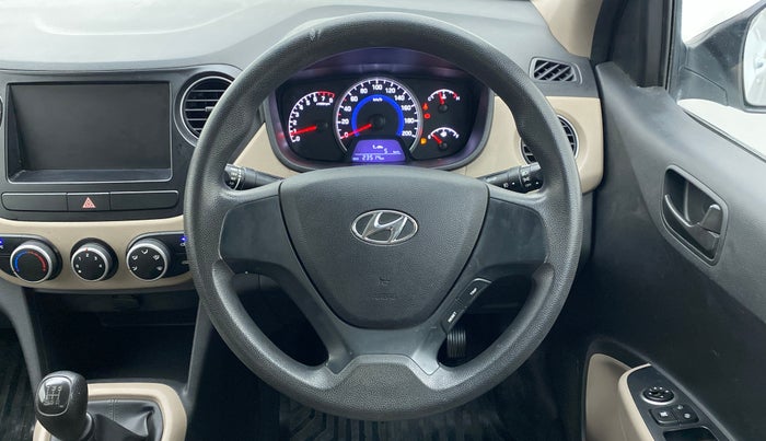 2017 Hyundai Grand i10 MAGNA 1.2 KAPPA VTVT, Petrol, Manual, 23,725 km, Steering Wheel Close Up