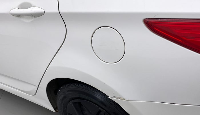 2017 Hyundai Verna 1.6 CRDI S, Diesel, Manual, 80,883 km, Left quarter panel - Minor scratches