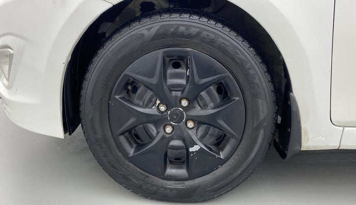 2017 Hyundai Verna 1.6 CRDI S, Diesel, Manual, 80,883 km, Left Front Wheel