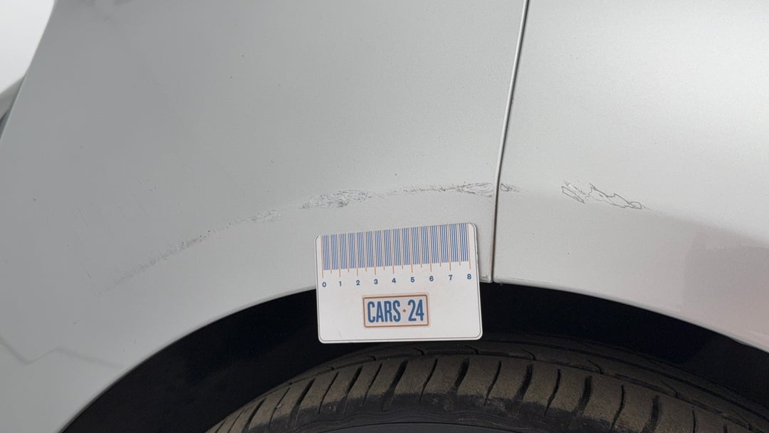 Bumper Front Scratch