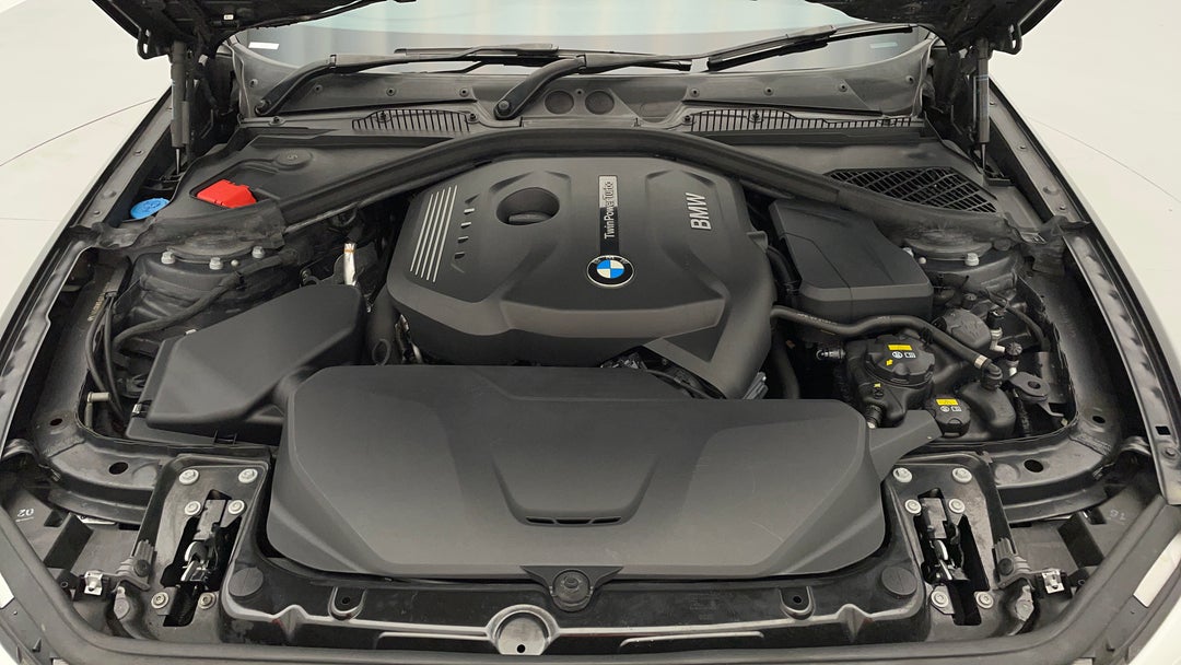 Open Bonnet (Engine)