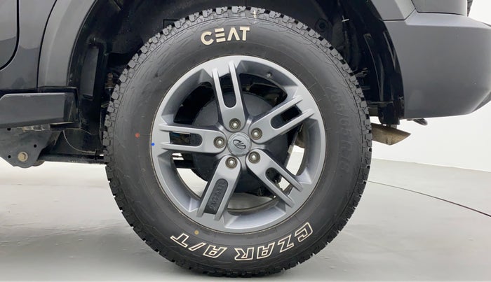 2021 Mahindra Thar LX  P 4WD AT CONVERTIBLE, Petrol, Automatic, 5,302 km, Left Rear Wheel