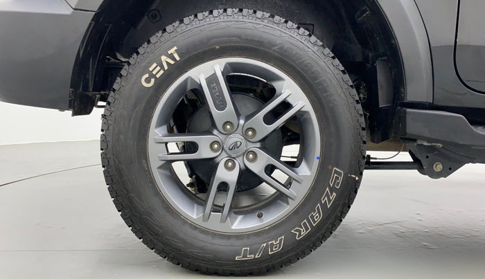 2021 Mahindra Thar LX  P 4WD AT CONVERTIBLE, Petrol, Automatic, 5,302 km, Right Rear Wheel