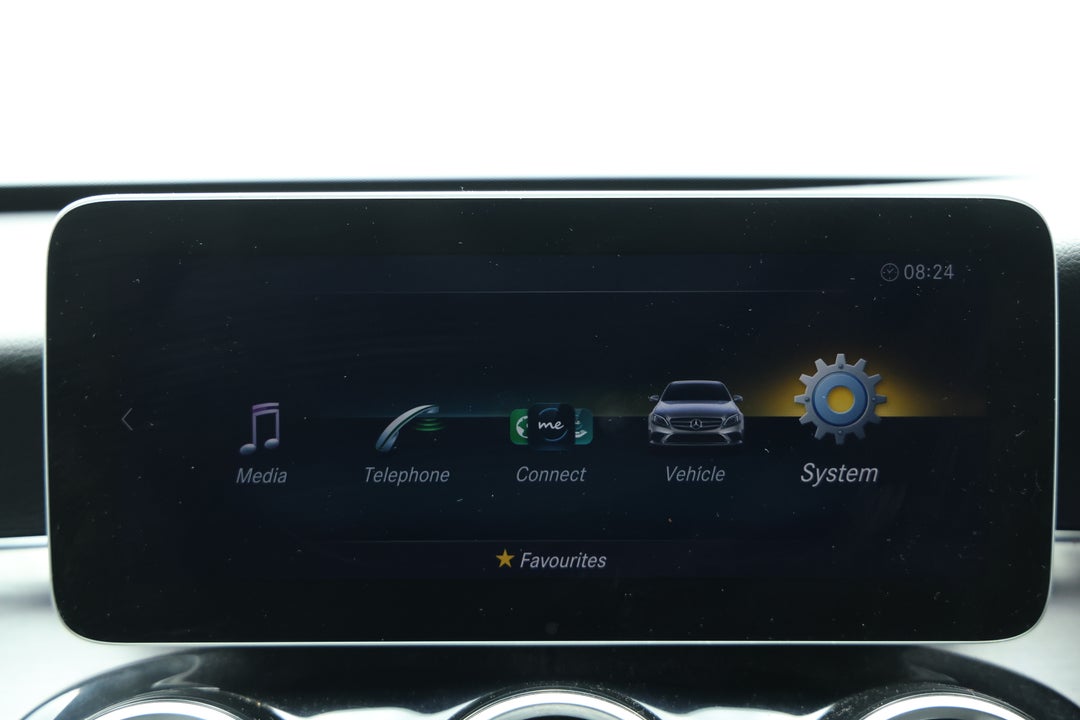 2018 Mercedes-benz C200 Eq (hybrid), Automatic, 59279 km, Infotainment System