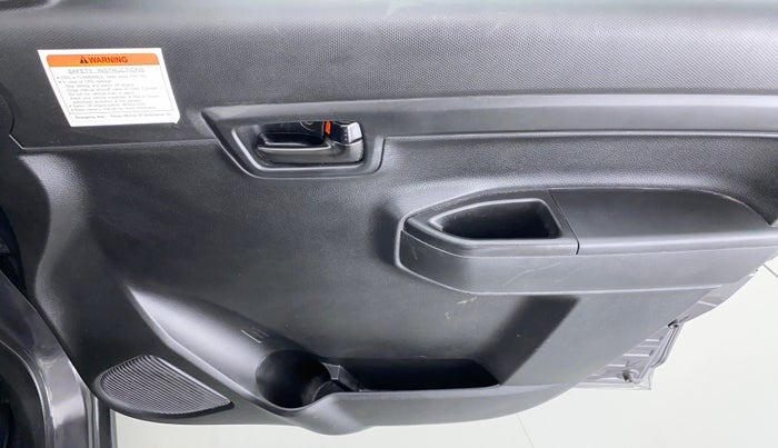 2020 Maruti S PRESSO VXI (O) CNG, CNG, Manual, 8,672 km, Driver Side Door Panels Control