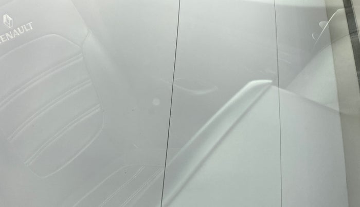 2018 Renault Kwid 1.0 RXL, Petrol, Manual, 60,854 km, Front windshield - Minor spot on windshield