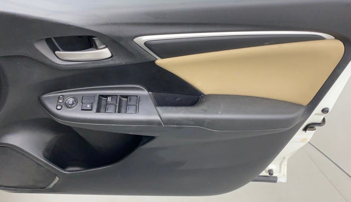 2016 Honda Jazz 1.2L I-VTEC V, Petrol, Manual, 35,105 km, Driver Side Door Panels Control