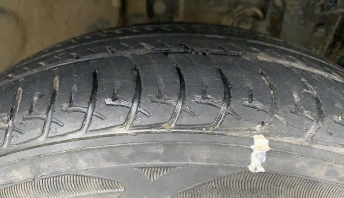 2019 Datsun Go Plus A (O), CNG, Manual, 60,274 km, Right Front Tyre Tread