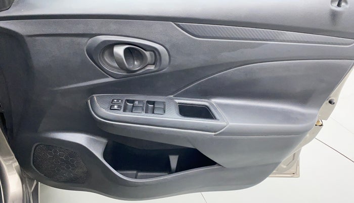 2019 Datsun Go Plus A (O), CNG, Manual, 60,274 km, Driver Side Door Panels Control