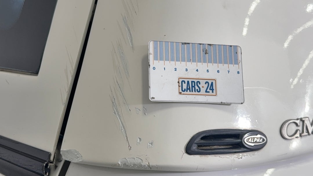 Boot / Tailgate Boot Lid Scratch