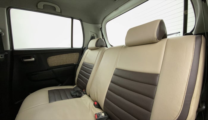 2018 Maruti Wagon R 1.0 VXI, Petrol, Manual, 54,312 km, Right Side Rear Door Cabin