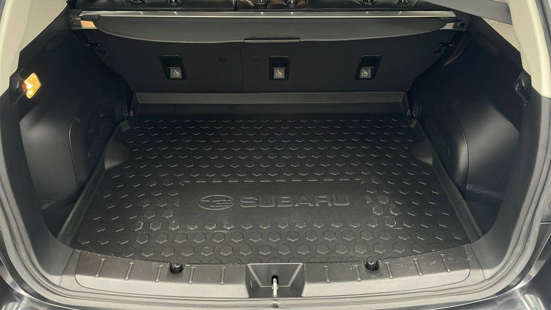 2018 Subaru Impreza 2.0i-s (awd), Automatic, 66839 km, Boot Inside View