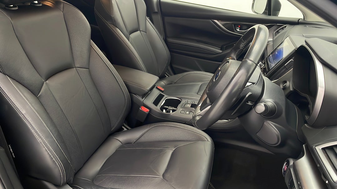 2018 Subaru Impreza 2.0i-s (awd), Automatic, 66839 km, Right Side Front Door Cabin View