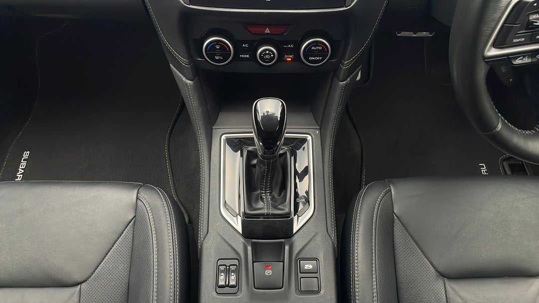 2018 Subaru Impreza 2.0i-s (awd), Automatic, 66839 km, Gear Lever 