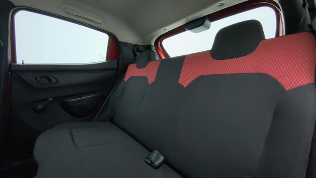 Right Side Rear Door Cabin
