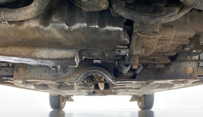 2011 Volkswagen Vento HIGHLINE DIESEL, Diesel, Manual, 99,009 km, Front Underbody