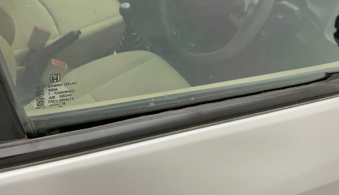 2015 Honda Amaze 1.2L I-VTEC S, Petrol, Manual, 44,063 km, Driver-side door - Weather strip has minor damage