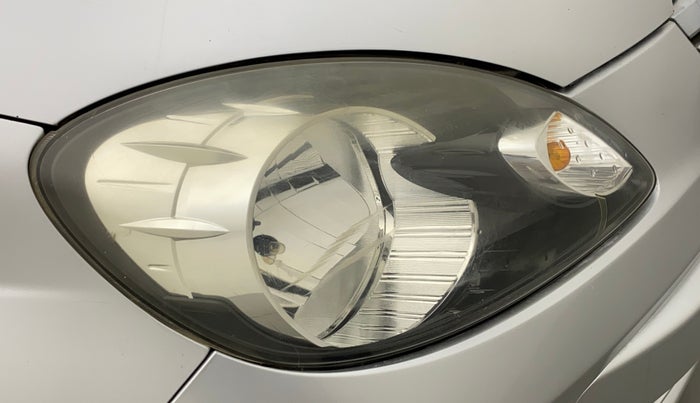 2015 Honda Amaze 1.2L I-VTEC S, Petrol, Manual, 44,063 km, Right headlight - Minor scratches