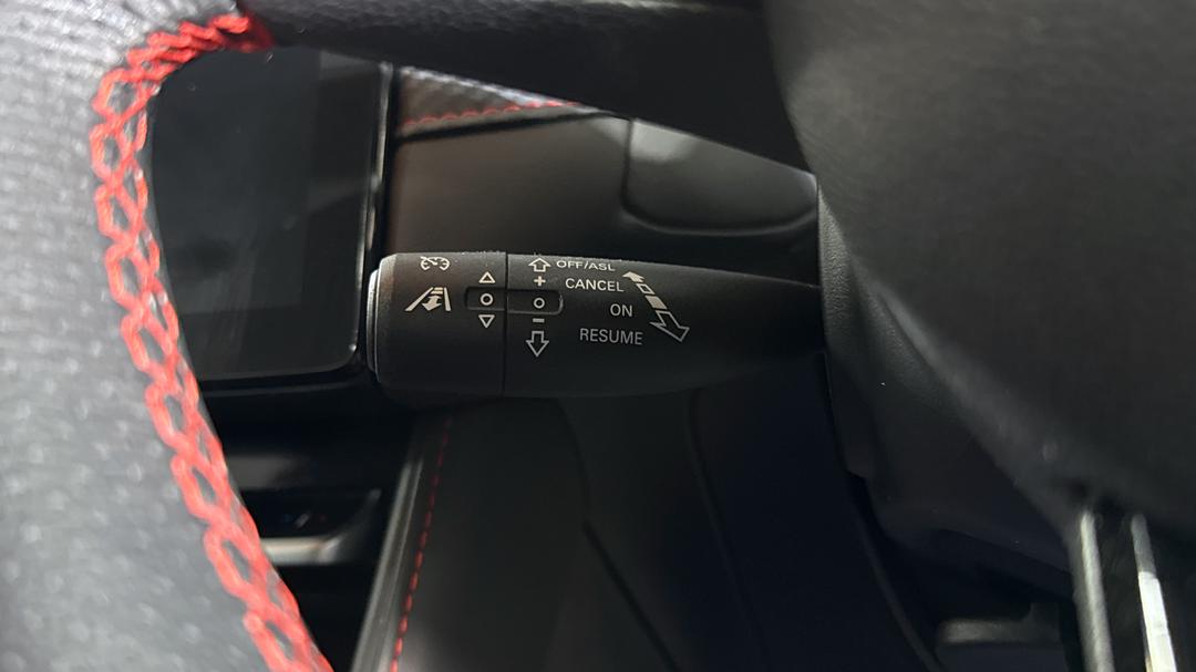 2023 MG Zst Core, Automatic, 4763 km, Cruise Control
