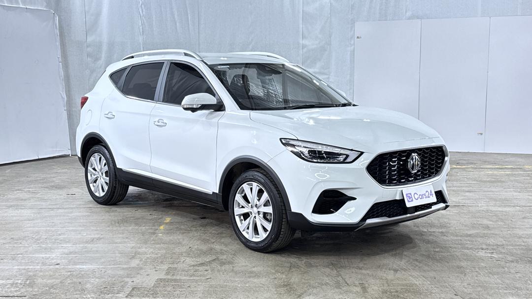 2023 MG Zst Core, Automatic, 4763 km, Right Front Diagonal (45- Degree) View