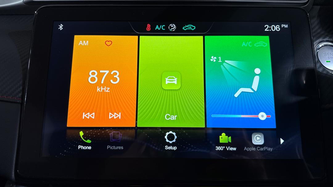 2023 MG Zst Core, Automatic, 4763 km, Infotainment System