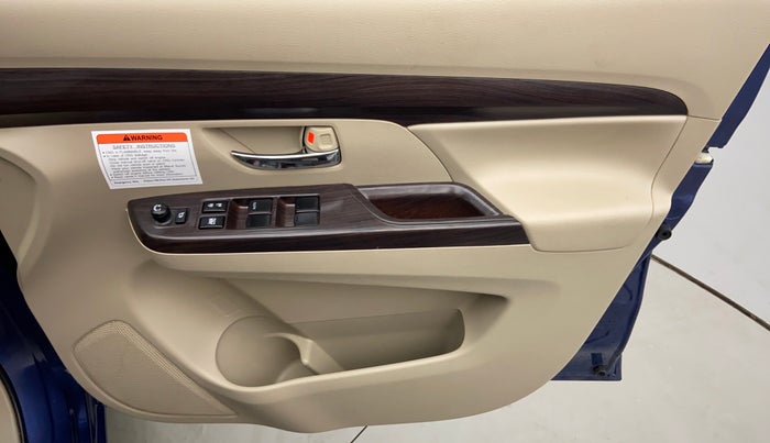 2020 Maruti Ertiga VXI CNG, CNG, Manual, 32,402 km, Driver Side Door Panels Controls