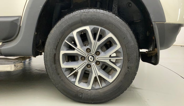 2019 Renault Duster 110 PS RXZ 4X2 AMT DIESEL, Diesel, Automatic, 24,617 km, Left Rear Wheel