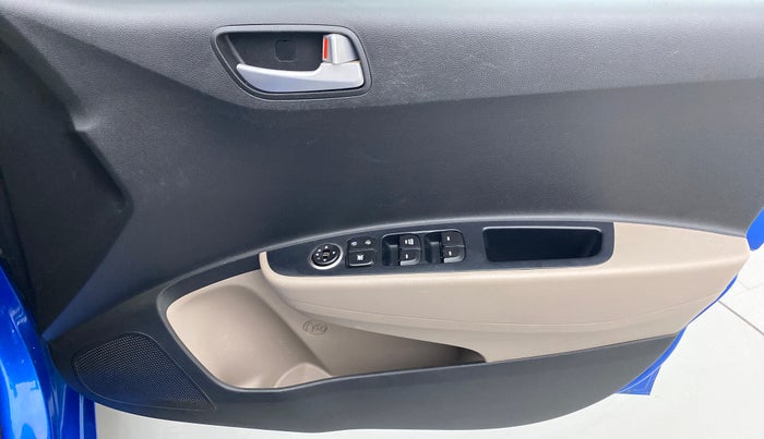 2017 Hyundai Grand i10 SPORTZ 1.2 KAPPA VTVT, Petrol, Manual, 21,520 km, Driver Side Door Panels Control
