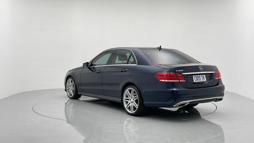 Left Back Diagonal (45- Degree) View