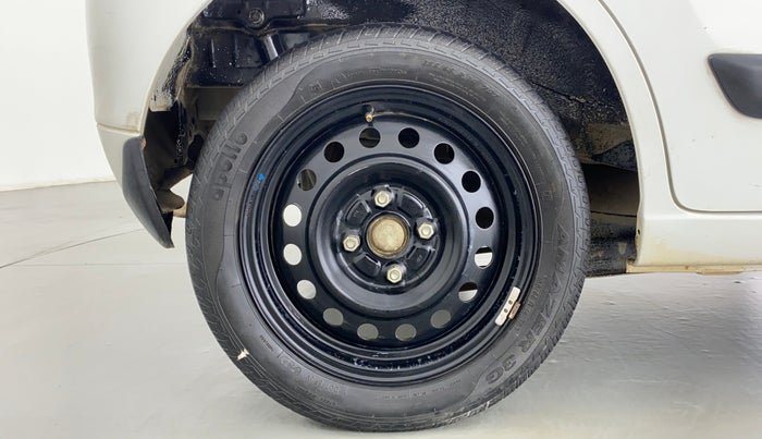 2017 Maruti Wagon R 1.0 VXI, CNG, Manual, 79,736 km, Right Rear Wheel