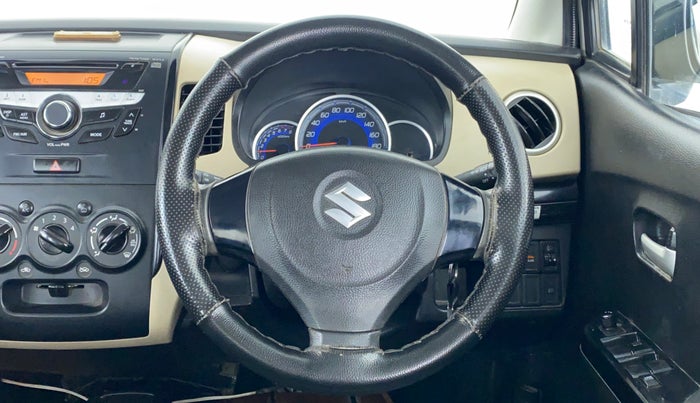 2017 Maruti Wagon R 1.0 VXI, CNG, Manual, 79,736 km, Steering Wheel Close Up