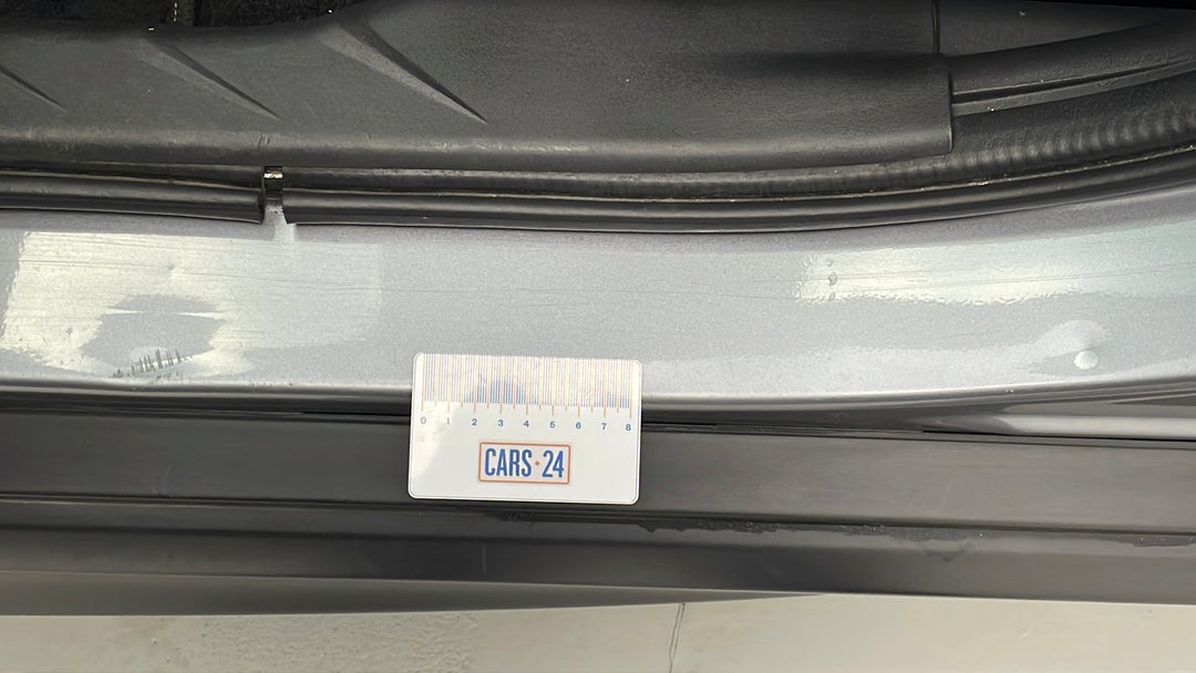 Door Sills Front LHS Dent